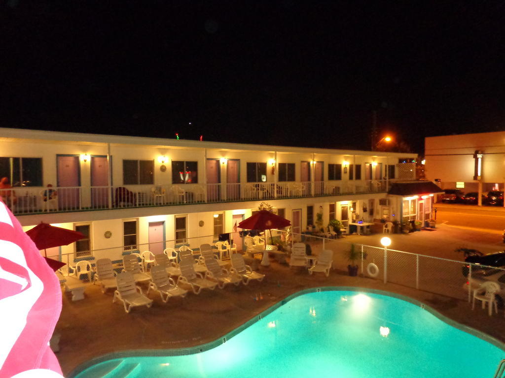 וויילדווד Fountain Motel מראה חיצוני תמונה
